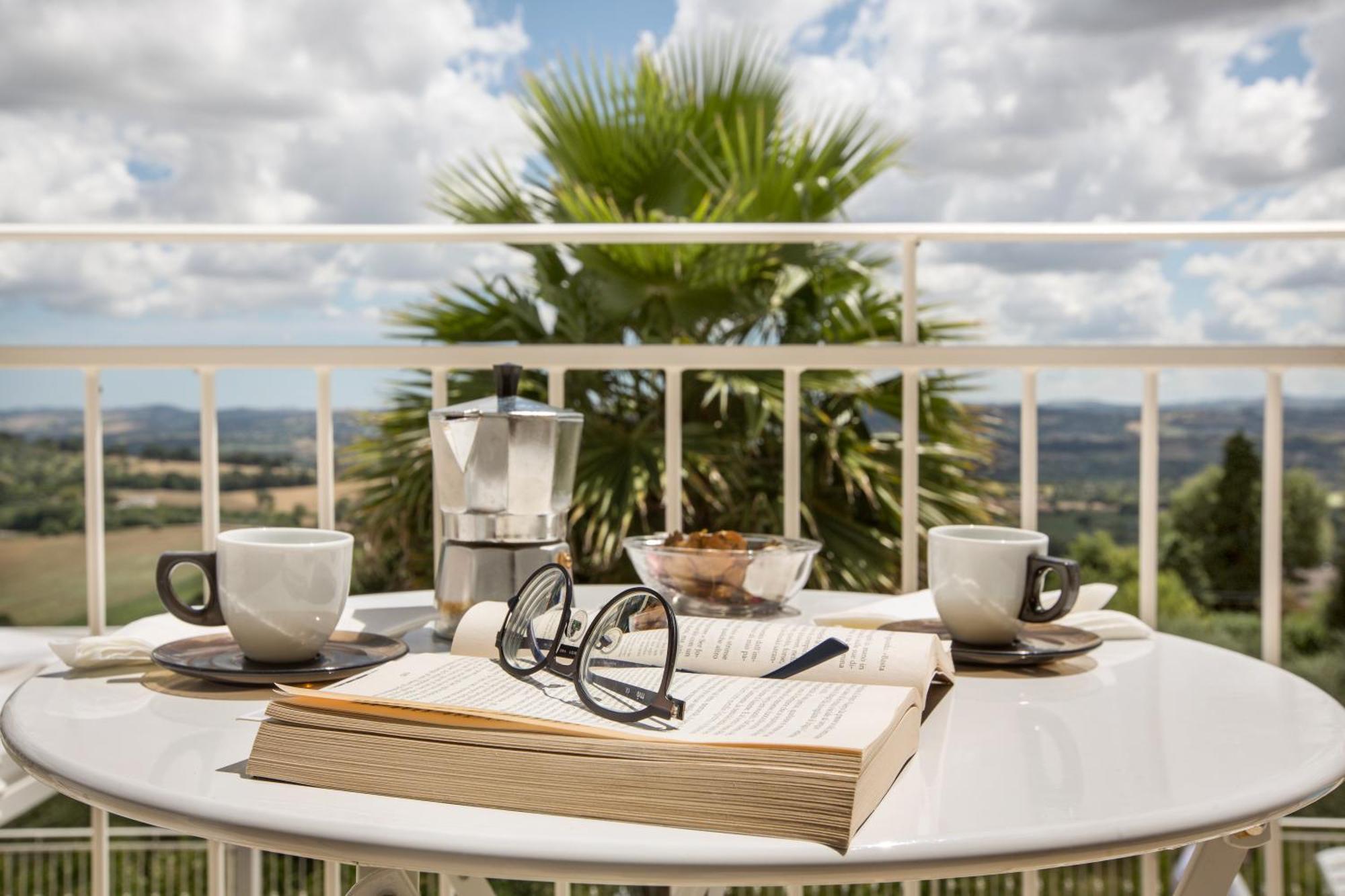 Holiday Residence Belohorizonte Macerata Eksteriør billede